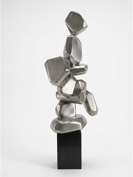 sculpture-abstraite-inox-brosse-sur-socle-maroc.jpg